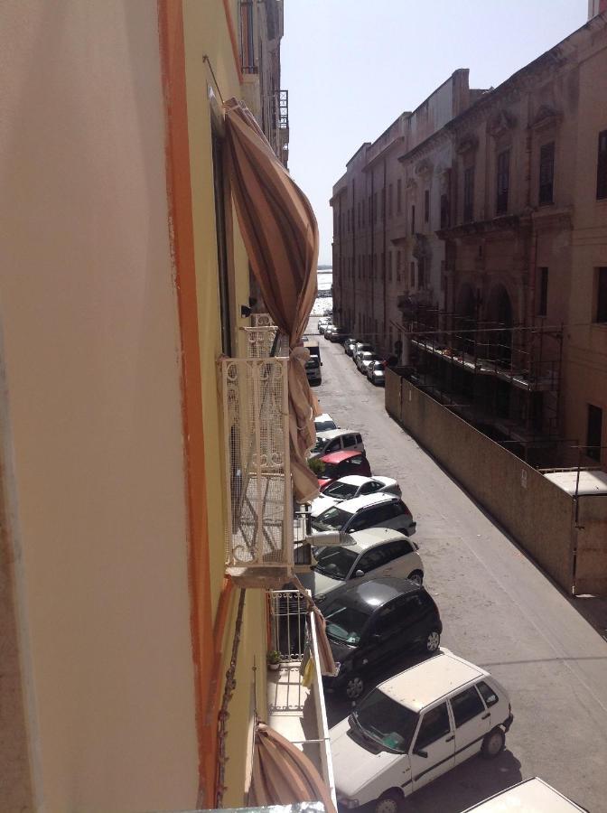 Le Casette Di Pedro Trapani Bagian luar foto